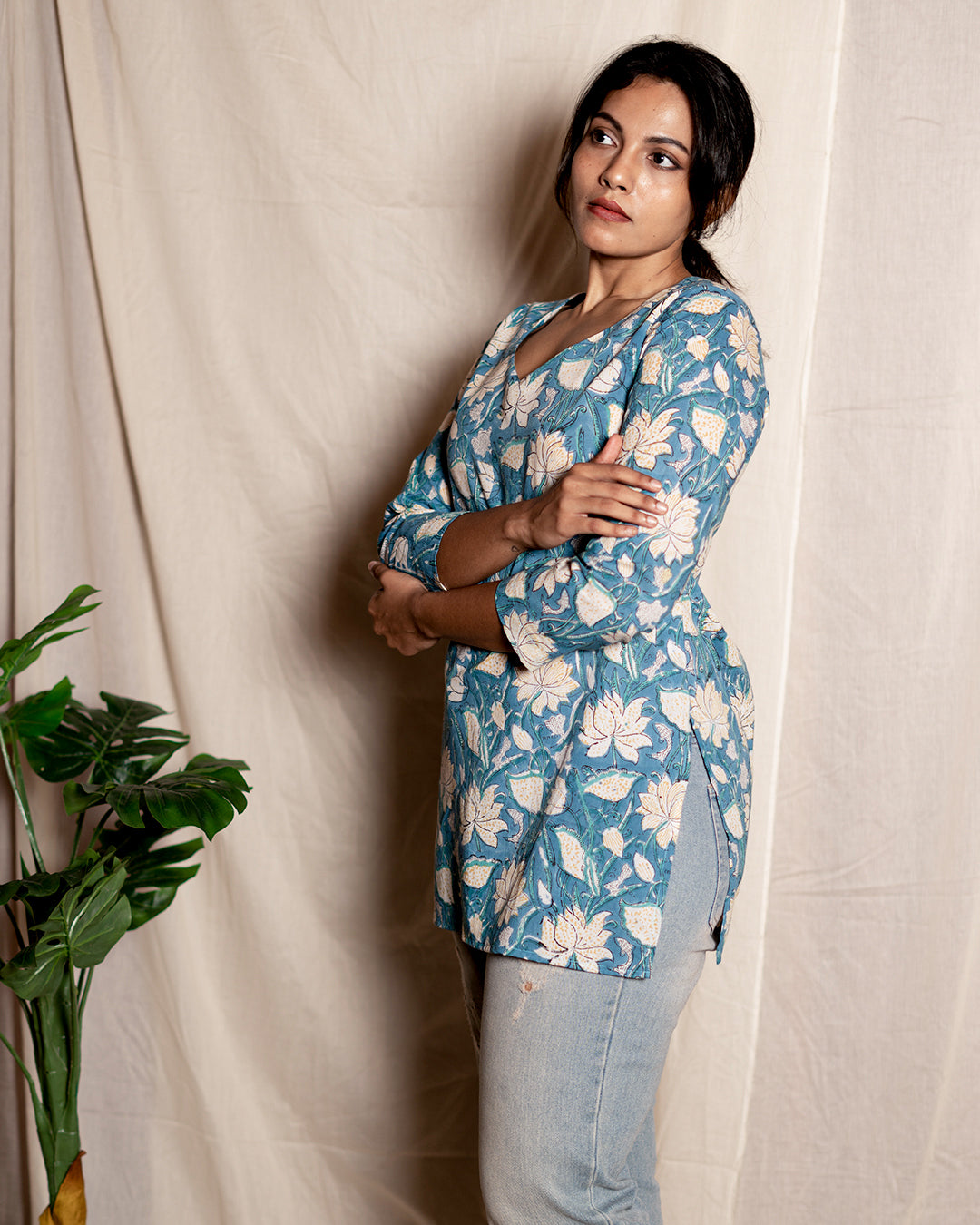 Blue Floral Printed Short Kurta