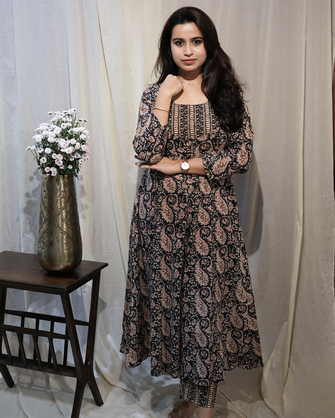 Black & Beige Floral Printed Kurta Set