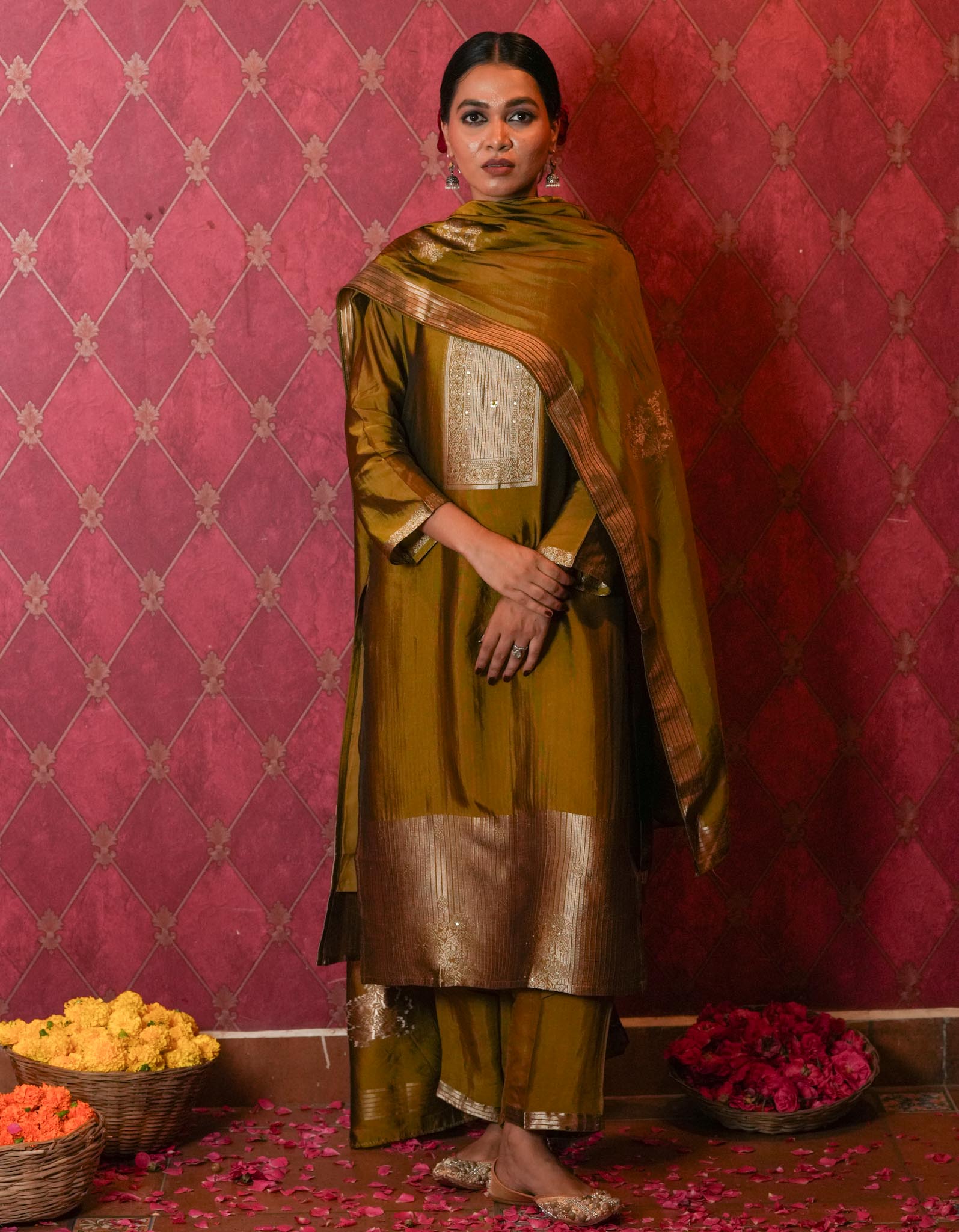 Golden yellow kurta set with dupatta | Aika Luxe