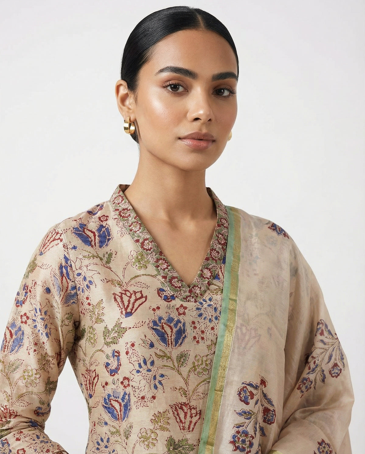 Elegant cream-coloured kurta and dupatta set