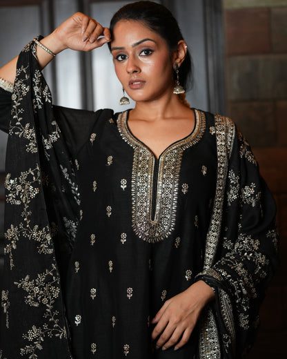 Step into classic sophistication with this timeless black ethnic set