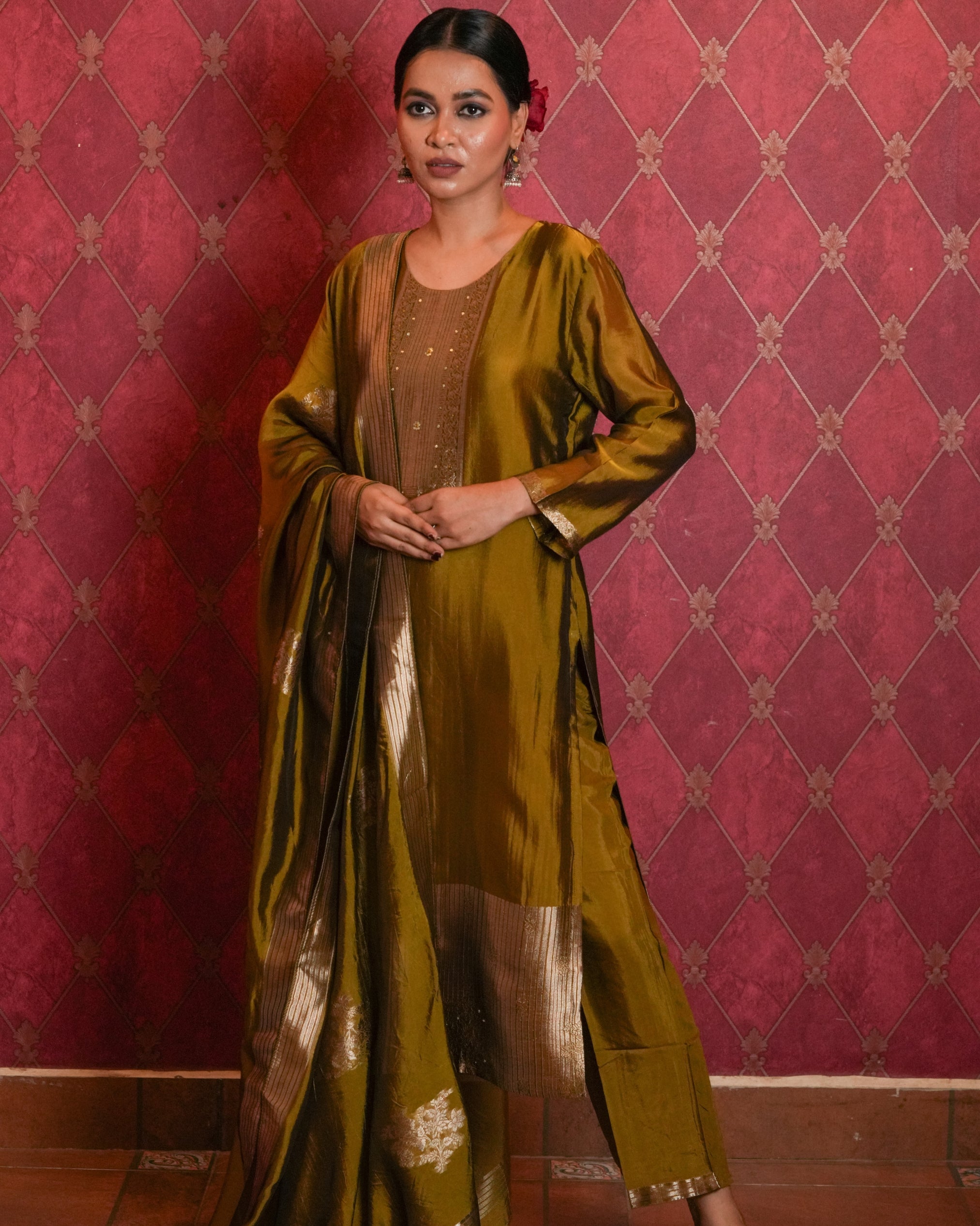 Festive charm with this vibrant golden ethnic set