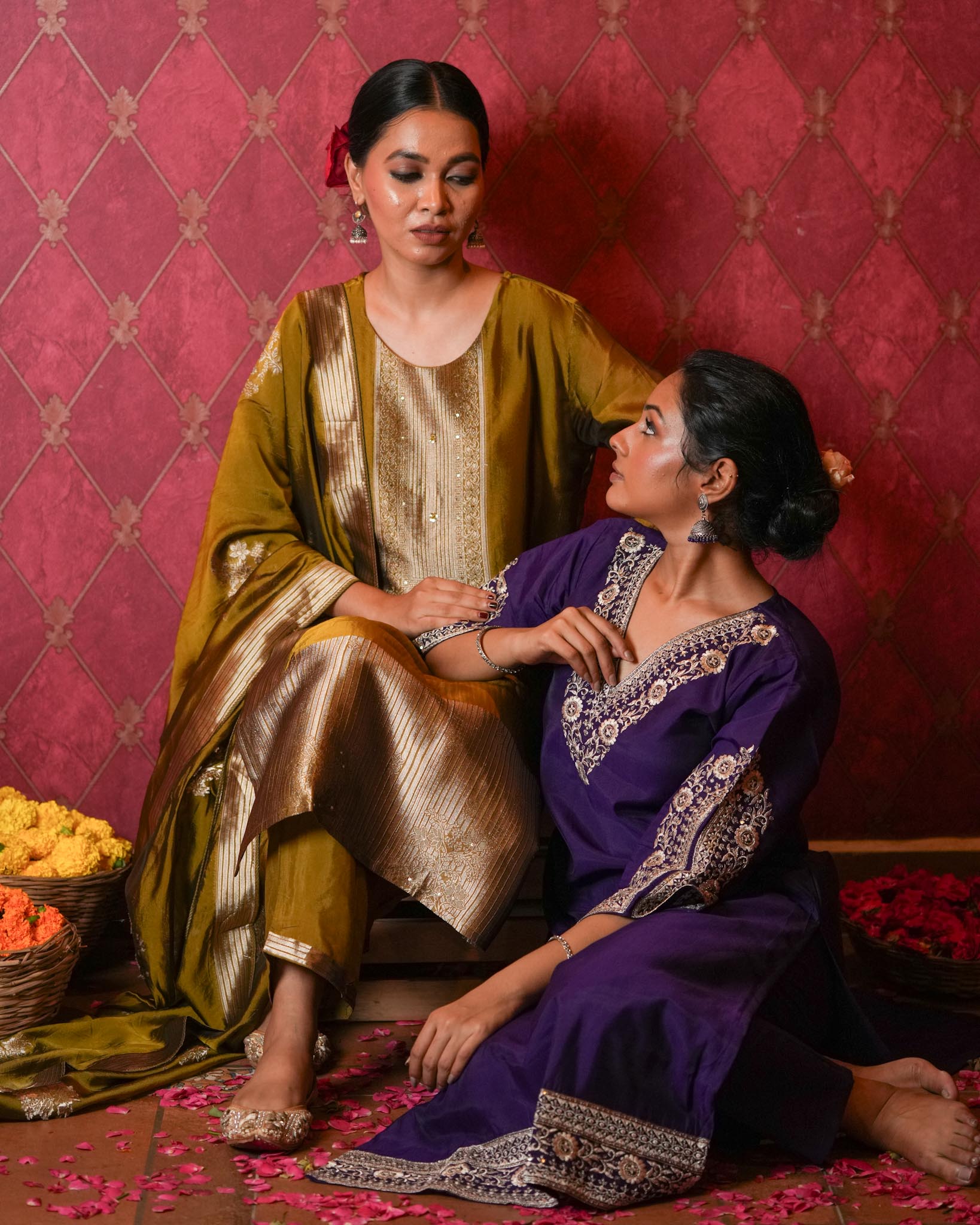 Golden yellow kurta set with dupatta | Aika Luxe