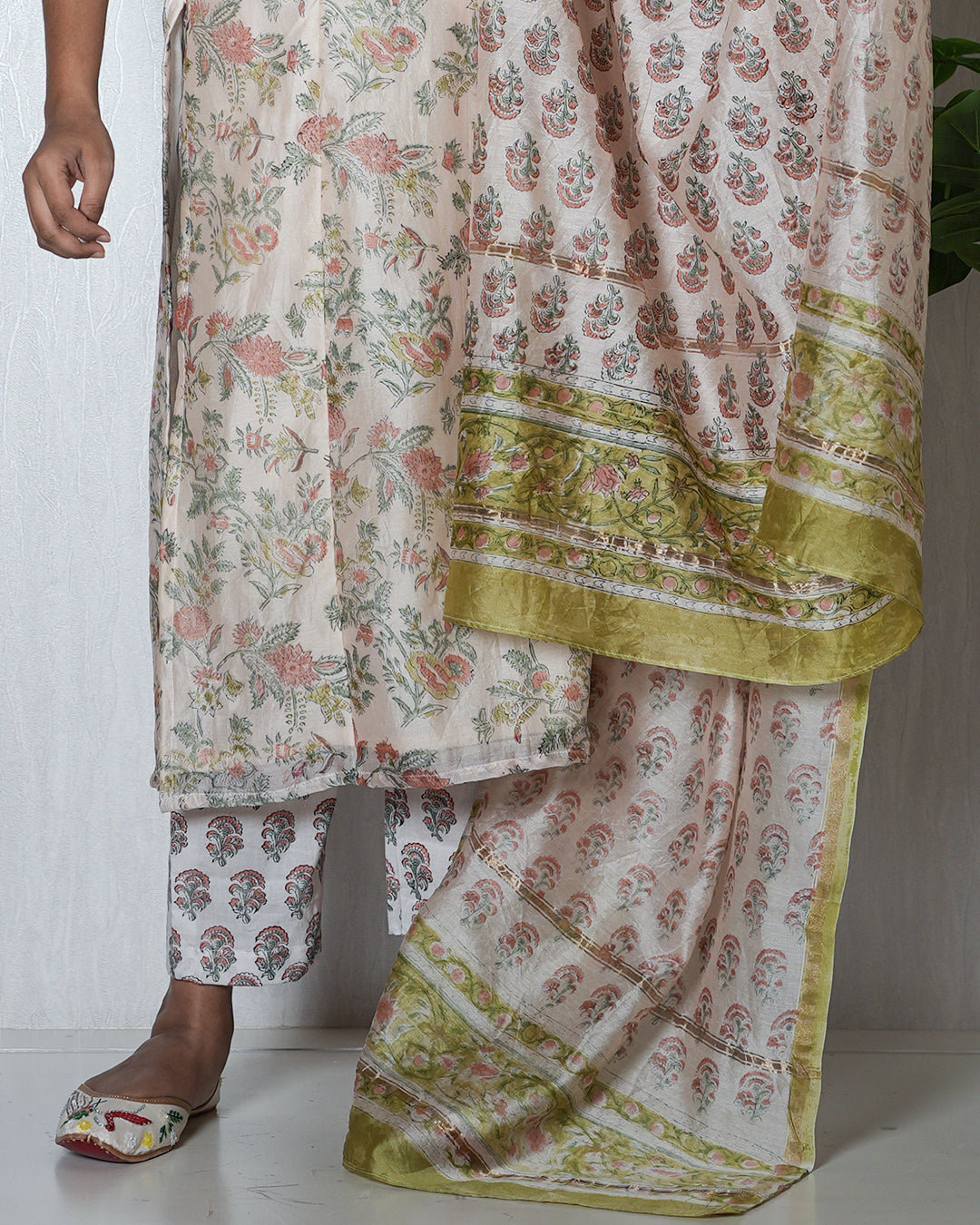 Pastel Floral Printed Kurta Set with Dupatta