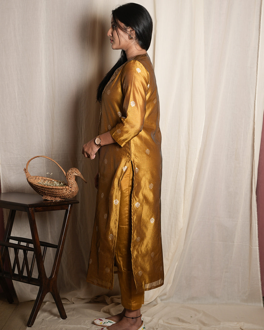 Mustard Gold Woven Ethnic Banaras chanderi Set
