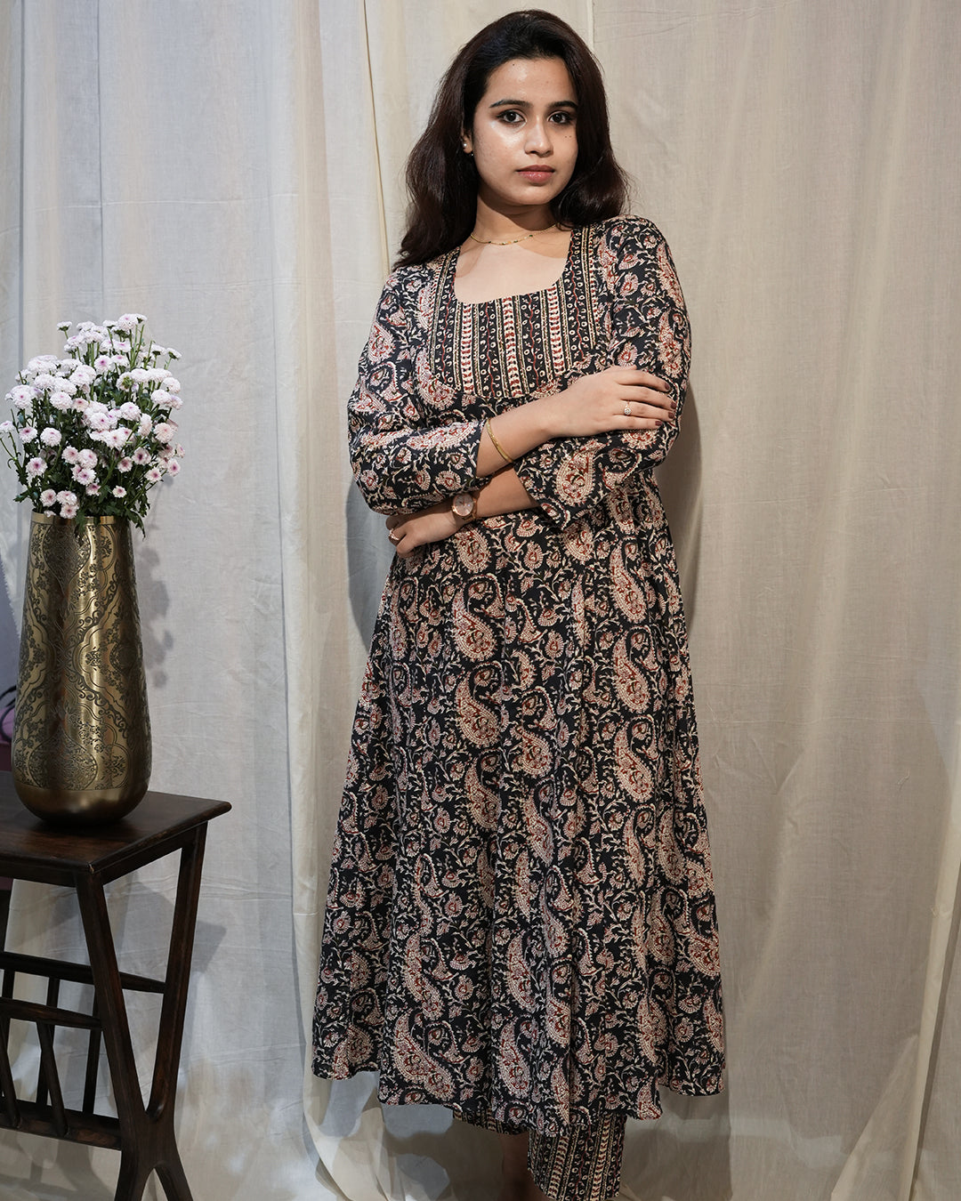 Black &amp; Beige Floral Printed Kurta Set