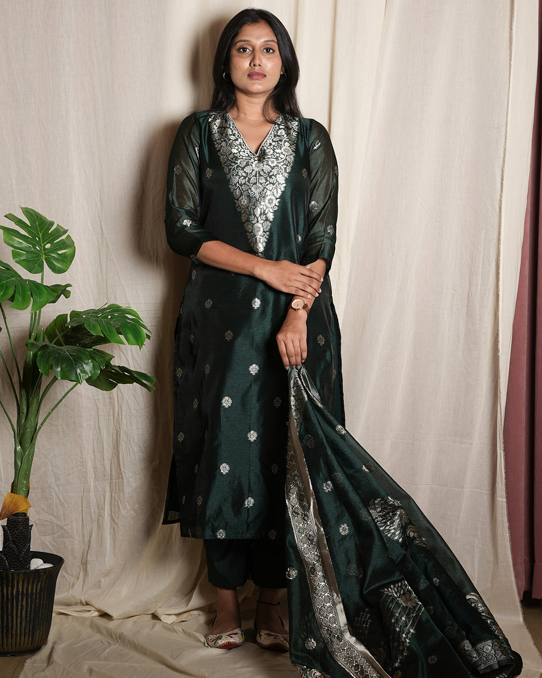 Rolaye Green Handblock-Style Printed Banaras chanderi set