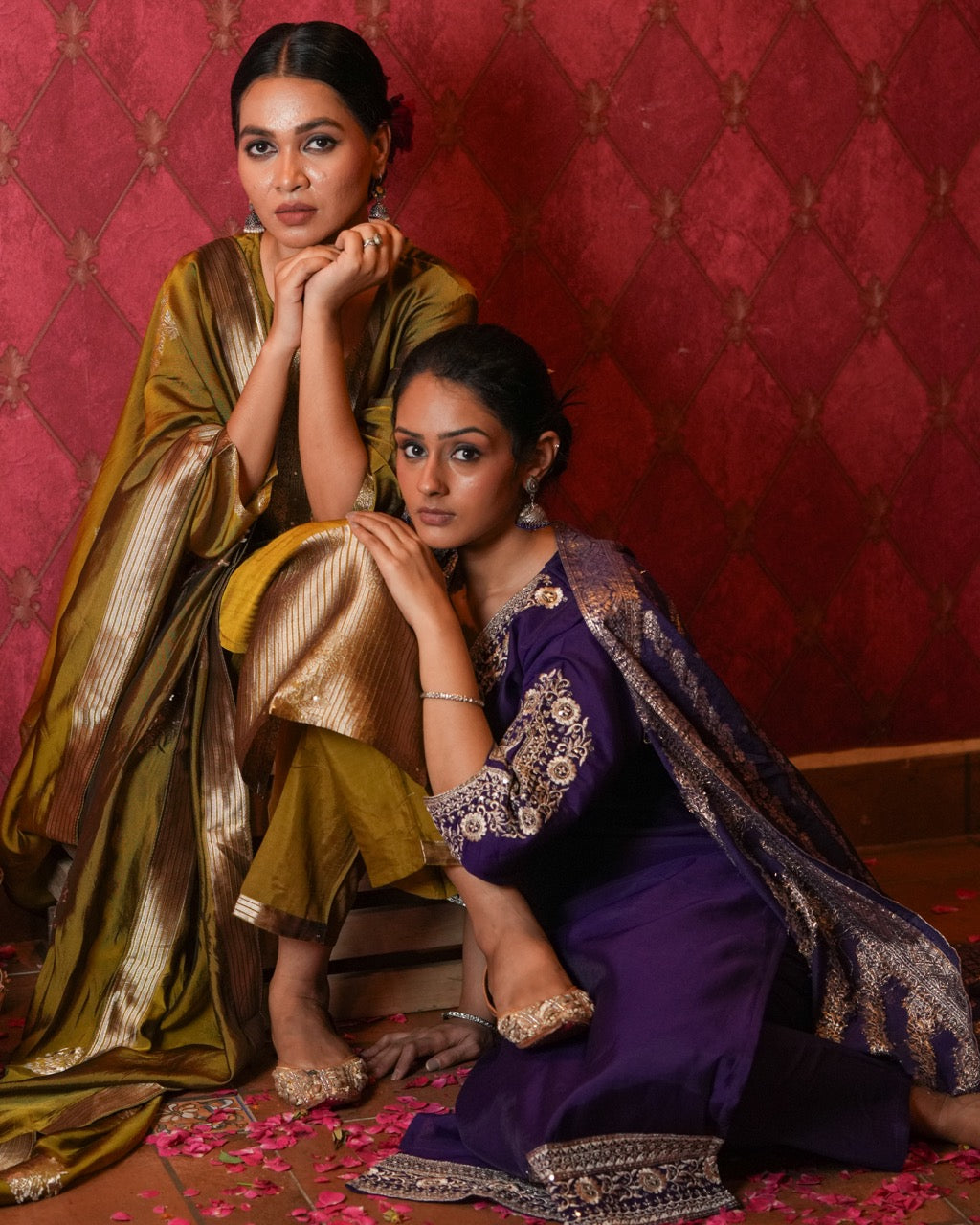 Traditional floppy purple ethnic set