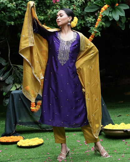 Purples kurta set with dupatta | Aika Luxe