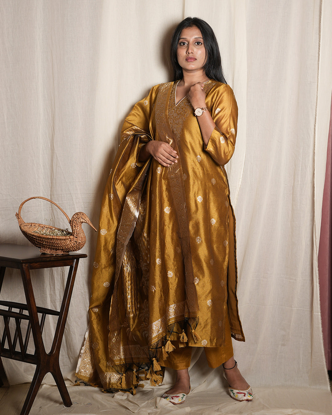 Mustard Gold Woven Ethnic Banaras chanderi Set
