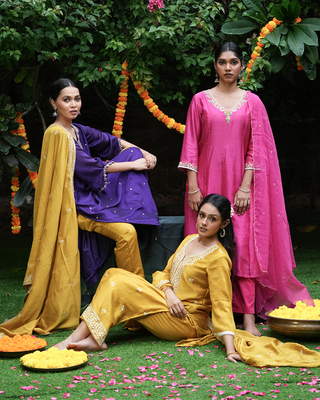 Purples kurta set with dupatta | Aika Luxe