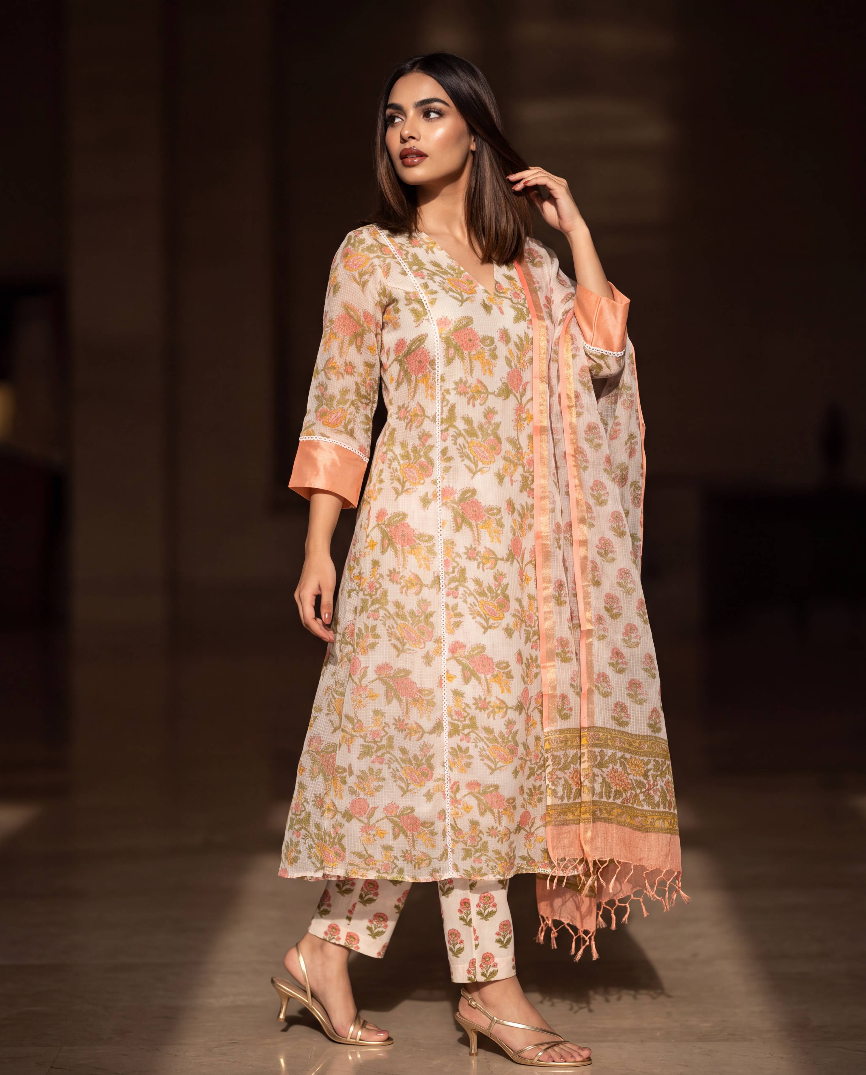 Peach Meadow Floral Flared Suit Set
